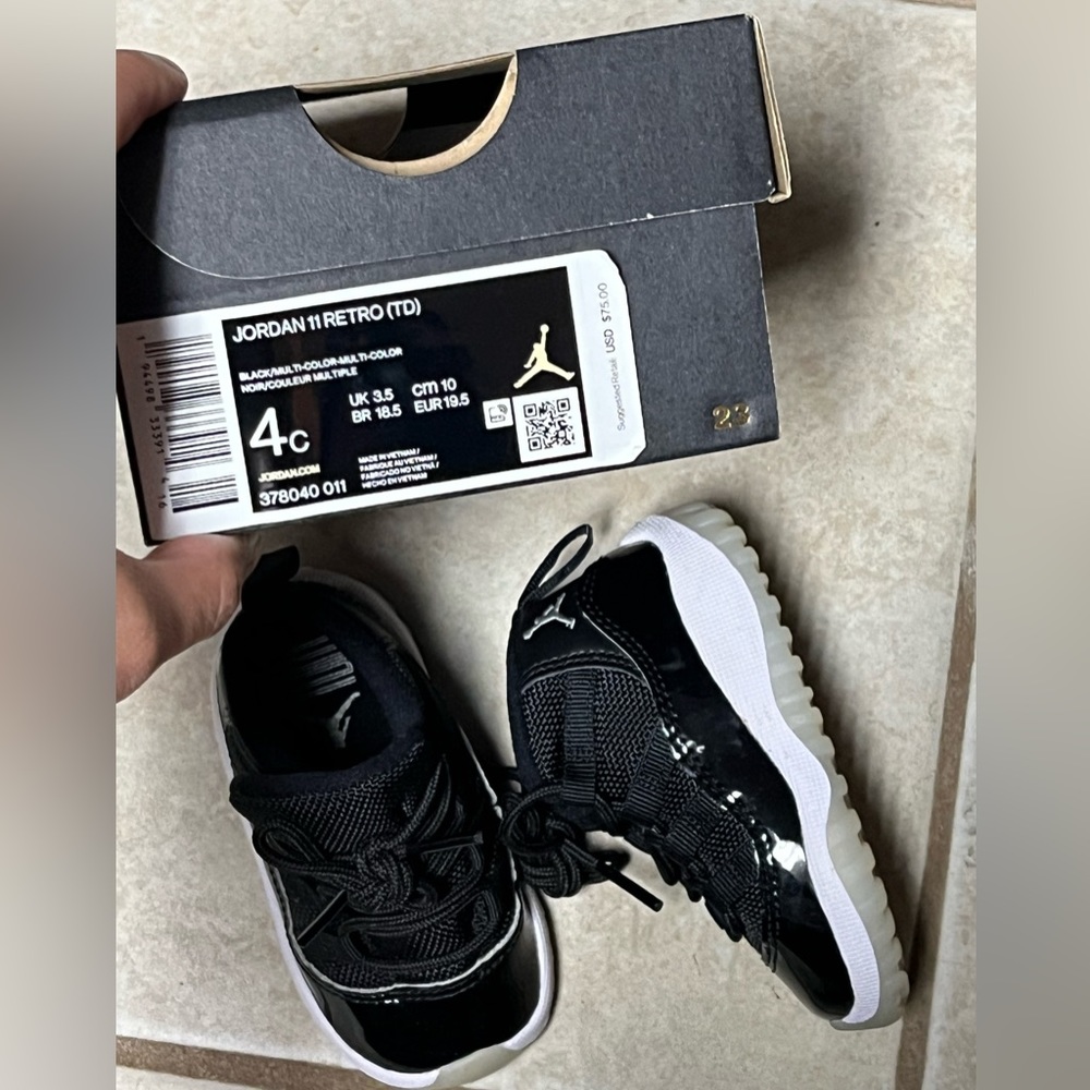 Jordan 11